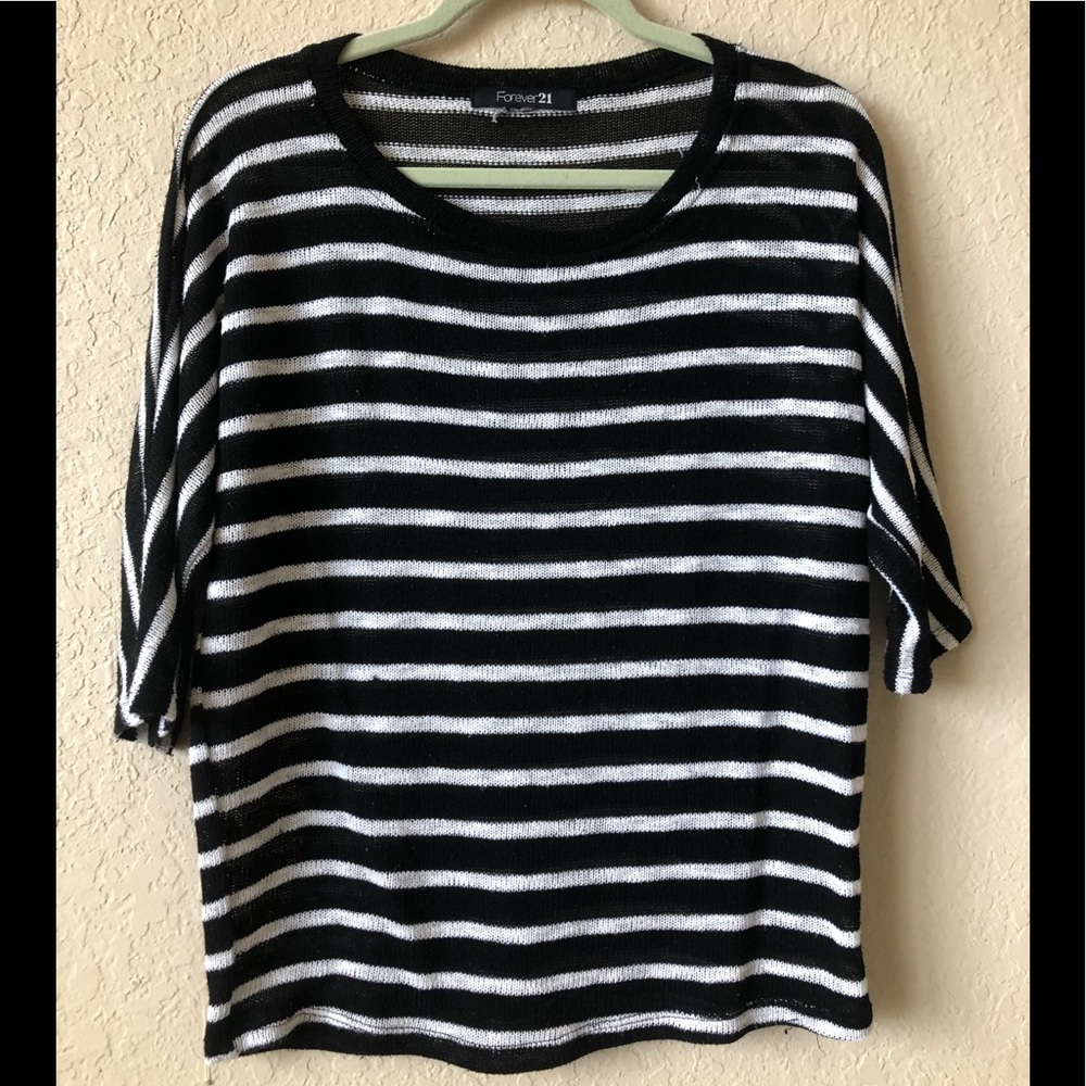 Forever 21 Black/White Horizontal Striped Sweater
